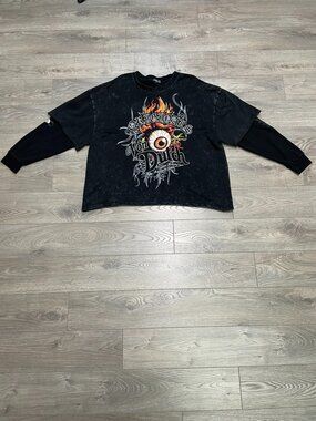 Vintage Von Dutch Flying Eyeball Double Sleeve Acid Wash Crop Crewneck Sweatshir
